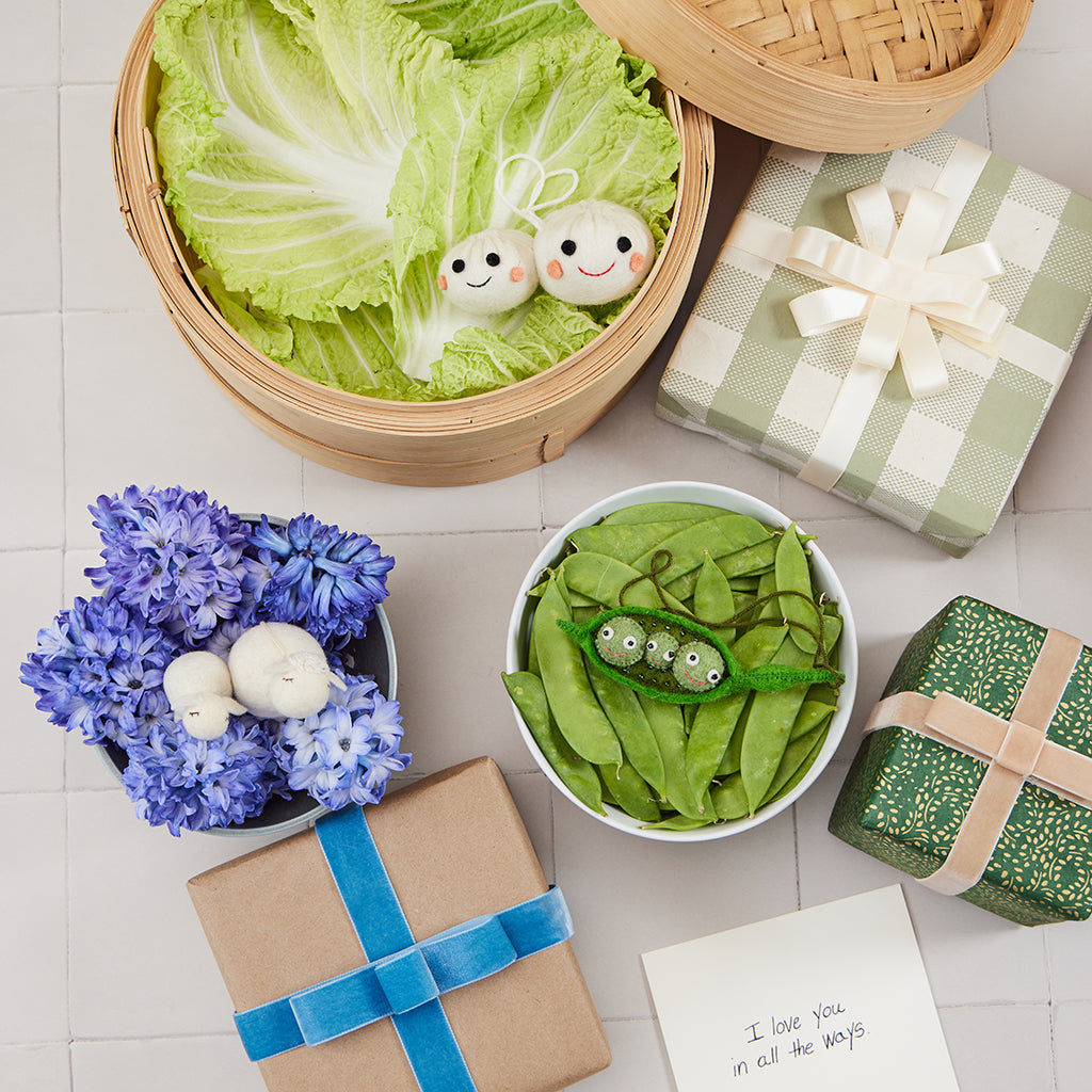 Peas in Pod Ornament