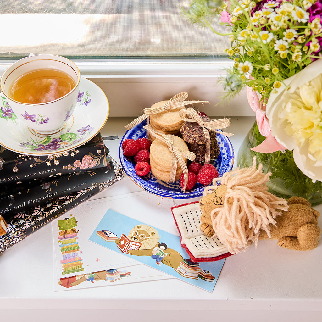 Reading Ornaments & Stationery