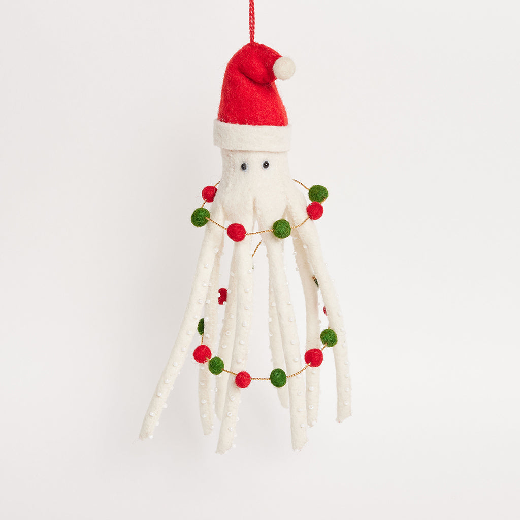 White Santapus with Garland