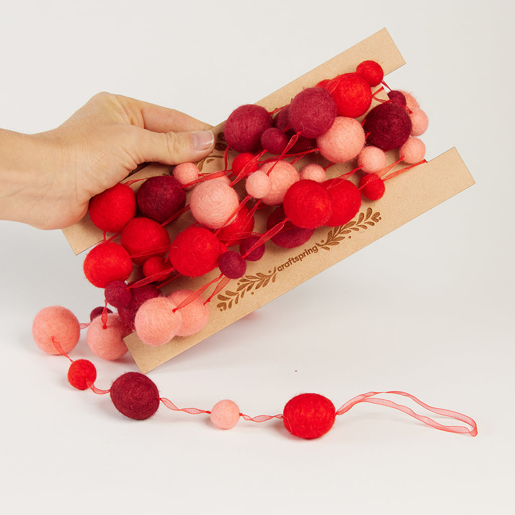 Brights Red Ball Garland