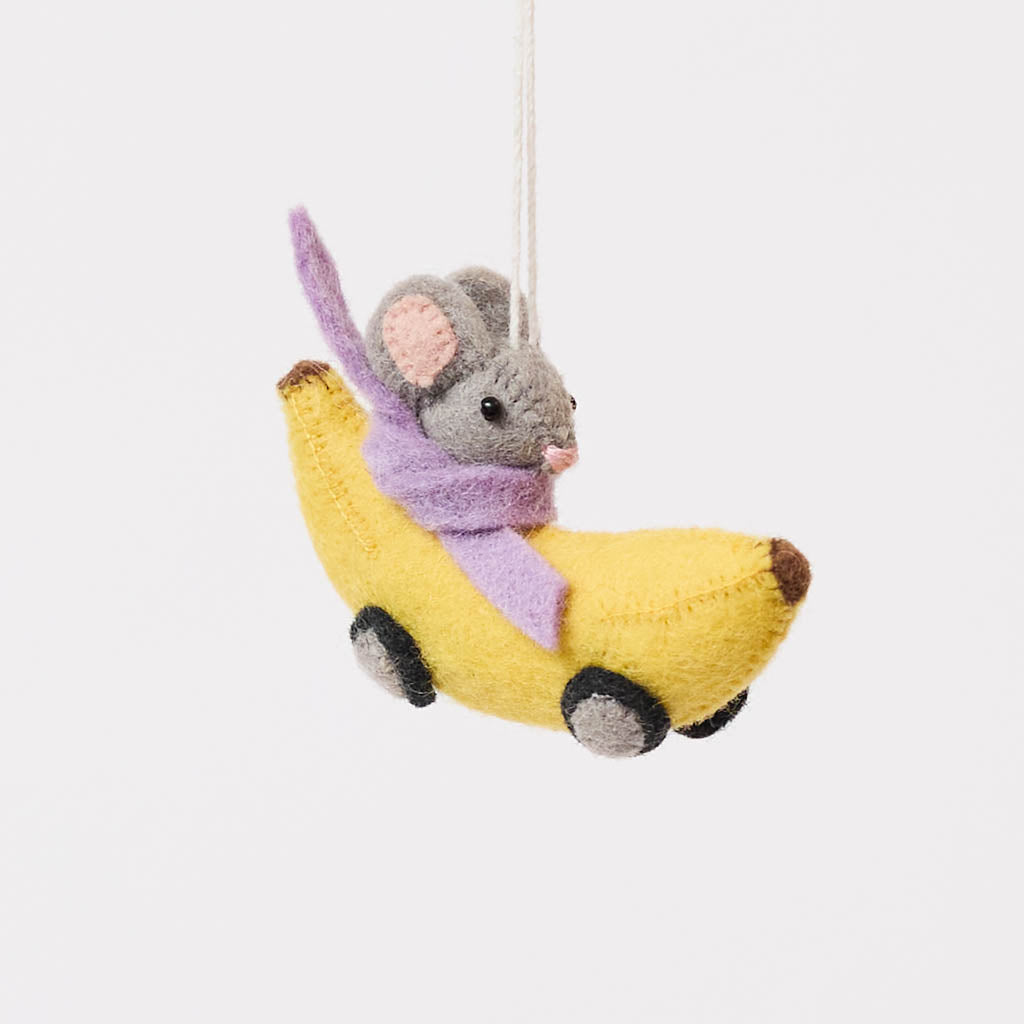 Mouse in Banana Car